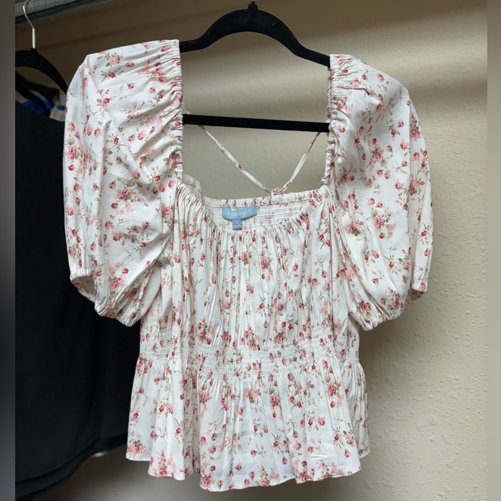 ANTONIO MELANI Floral Puff Sleeve Blouse in Cream and Red